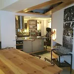 Lindo Loft In The Centre Of Lisbon, With Fireplace * Lissabon