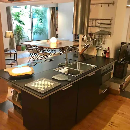 Lindo Loft In The Centre Of Lisbon, With Fireplace Апартаменти